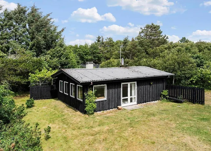 Lf10213-thyholm-haervej-9-b * Thyholm